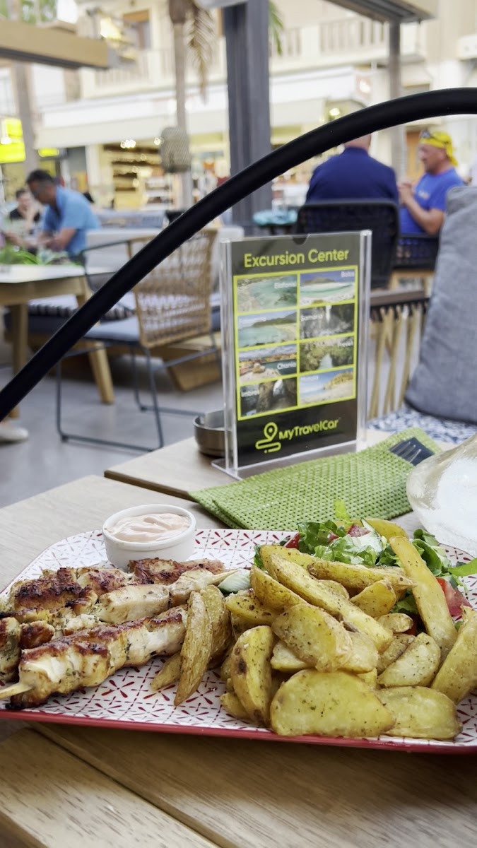 Akropolis Pub Shisha Bar-2