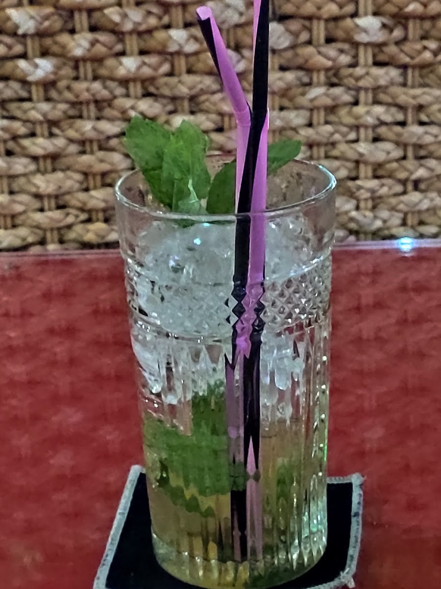 Akropolis Pub Shisha Bar-8